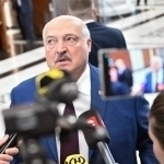 Lukashenko 250 nafar siyosiy mahbusni afv etdi