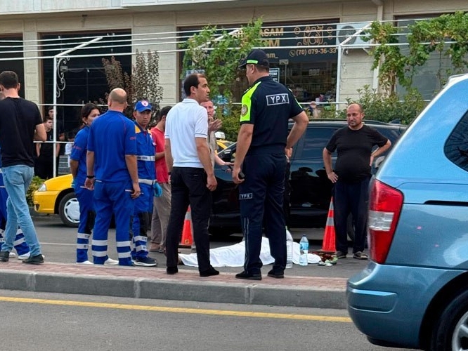 Pedestrian dies after being struck by traffic police vehicle in Samarkand (video)