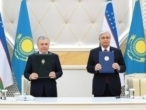 More than 10 documents signed between Uzbekistan and Kazakhstan