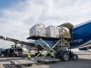 Customs fees on international courier shipments reduce in Uzbekistan