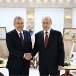 Мирзиёев Путинга сим қоқиб, уни табриклади