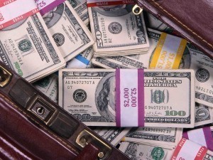 A Russian was caught transporting 16,000 dollars from Uzbekistan to Kyrgyzstan 