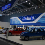 “UzAuto Motors” “shapka” masalasida “vijdonsiz sub’ektlar”ni aybladi