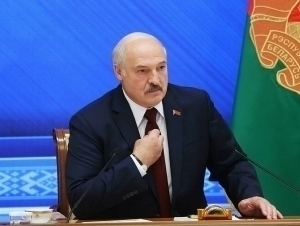 Lukashenko MDH davlatlarini Rossiyaga nisbatan xudbinlikda aybladi