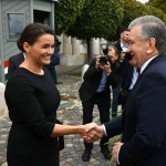 Mirziyoyev invited the President of Hungary to Uzbekistan