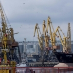 Odessada Rossiya raketasi fuqarolik kemasiga borib urildi