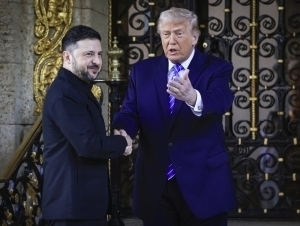 Tramp va Zelenskiy AQSHda uchrashdi 