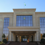 Mahalla raisi sudda Toshkent shahar hokimini yutib chiqdi