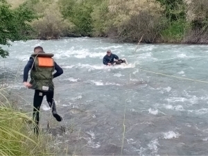 Qirg‘izistonda o‘zbekistonlik ayol daryoga cho‘kib ketdi