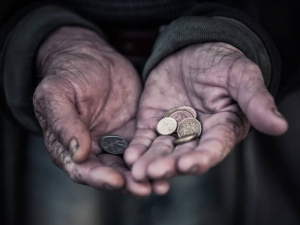 O‘zbekistonda kunlik 5600 so‘m daromadga ega shaxs kambag‘al hisoblanmaydi (mi?)