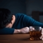 Number of Uzbeks poisoned by counterfeit alcohol in Turkey increases