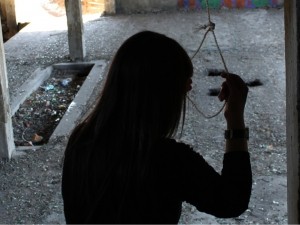 In Fergana a 16-year-old girl makes suicide