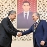 Mirziyoyev awarded in Turkmenistan (video)