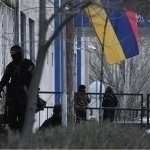 Ереванда полиция бўлимига қуролланган шахслар ҳужум қилди