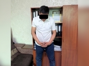 Agency chief specialist detained with $15,000 bribe in Andijan
