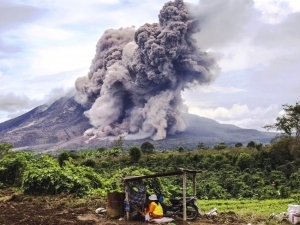 Indoneziyada vulqon otildi. Qurbonlar bor 