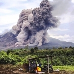 Indoneziyada vulqon otildi. Qurbonlar bor 