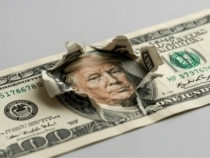 Tramp grenlandiyaliklarga 100 ming dollardan bermoqchi