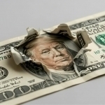 Tramp grenlandiyaliklarga 100 ming dollardan bermoqchi