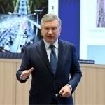 Prezident Buxoro viloyati hokimligining yangi binosi bilan tanishdi