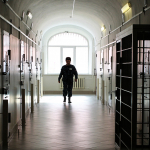 Наманганда маҳкума ҳибсхонада тўсатдан вафот этди