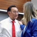 Peruda 83 yoshli prezident saylandi