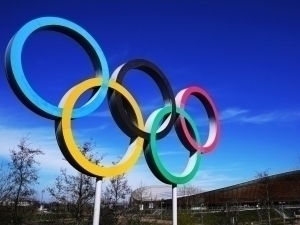 ХОҚ трансгендерларга тақиқ қўймоқчи