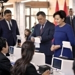 Қирғизистонда президентлик сайловлари қачон бўлиши эълон қилинди