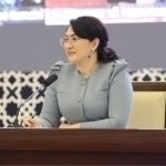 Саида Мирзиёевага ўринбосарликдан кетган Умарова ректор бўлди