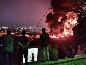“Tun kunduzday yorishib ketdi” – Eronliklar tongni qanday qarshi oldi?