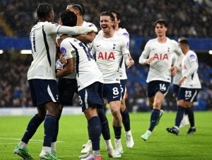 “Tottenxem” derbida “Çelsi”ni mağlubiyatga uçratdi