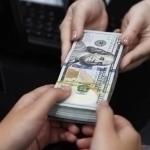 Доллар курси яна кўтарилди