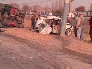 Four cars involved in traffic accident in Syrdarya