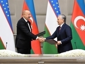 Uzbekistan signs agreement on alliance relations with Azerbaijan