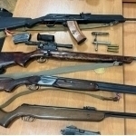 Қирғизистонда катта миқдордаги қурол-яроғ омбори топилди