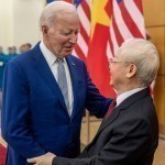 Байден Хитойнинг социалистик қўшниси билан алоқаларини яхшиламоқчи