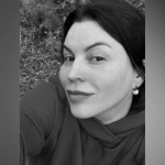 Тошкентдаги меҳмонхонадан мурдаси топилган журналистнинг суд иши қачон бўлади?