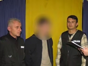 Грузияда қозоғистонлик 18 ёшли йигит ҳибсга олинди (видео)