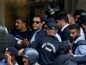 Qamoqdagi Imron Xonning bir ko‘zi deyarli ko‘rmay qoldi 