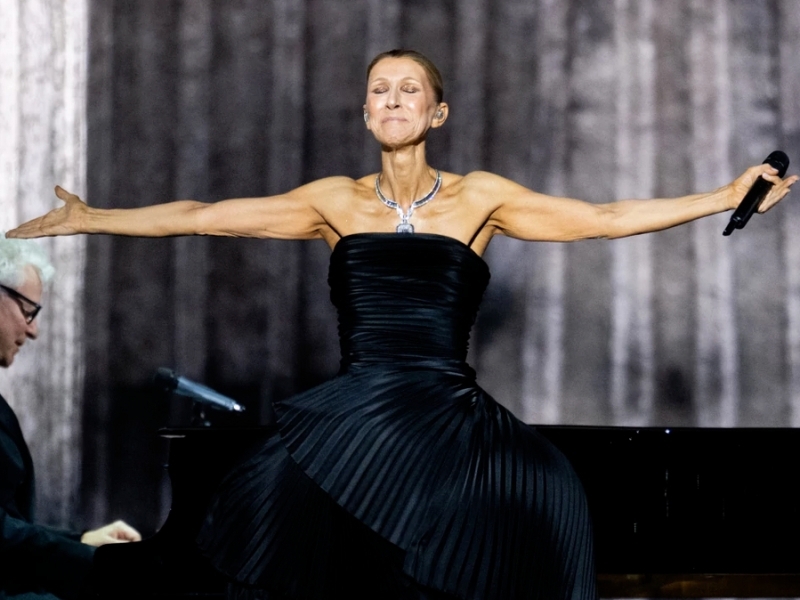 Og‘ir kasallikni yenggan Selin Dion 6 yildan so‘ng jonli konsert berdi (video)
