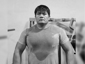 Denovdagi kurash maydonida polvon pichoqlab o‘ldirildi