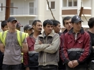 Russia proposes stricter medical requirements for migrant workers