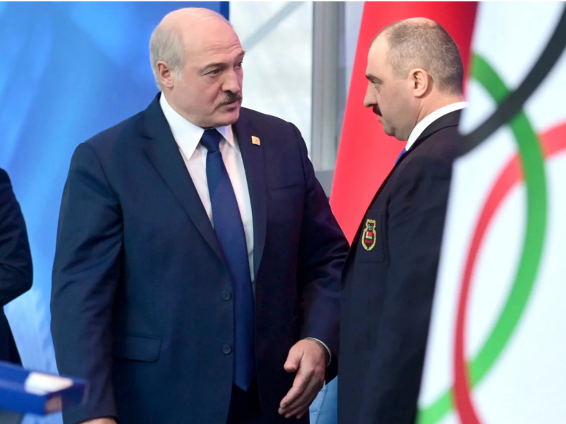 Агар Лукашенко суиқасд қурбони бўлса, ваколатлар тўнғич ўғлига ўтадими?