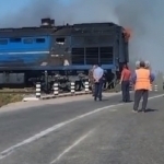 Train carrying passengers catches fire in Karakalpakstan (video)