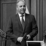 Ukrainada taniqli siyosiy arbob otib o‘ldirildi (video)
