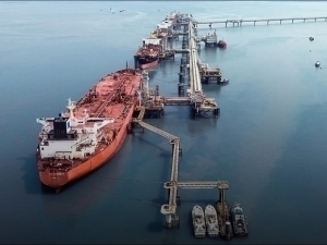 Ҳиндистоннинг энг йирик компанияси Россиядан нефть харидини қайта бошлади