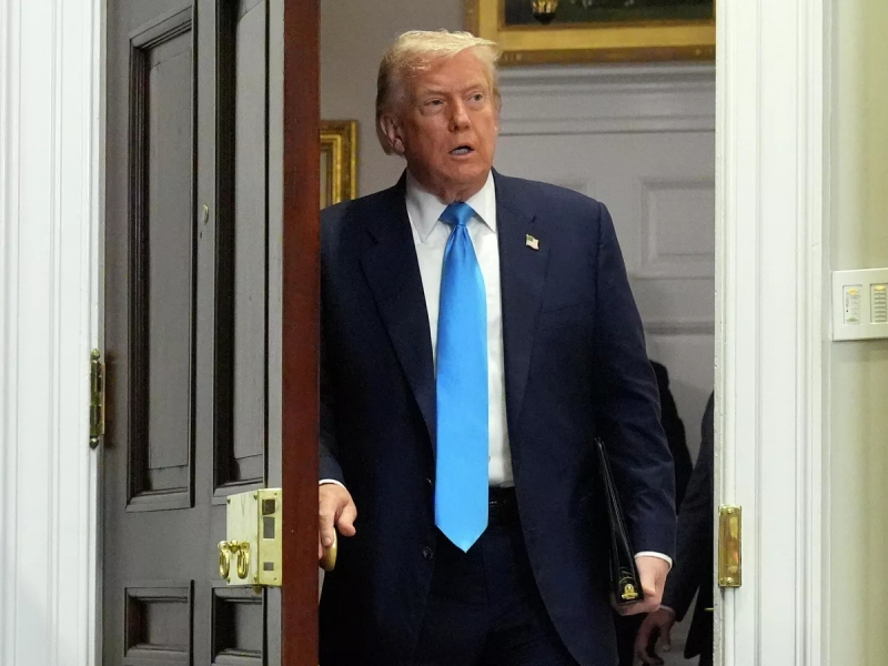 FQB Epshteyn ishi fayllaridan Trampning ismini olib tashladi