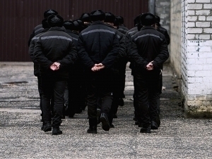 Rossiyada qamalgan 3 mingdan ortiq o‘zbekistonlik mamlakatga qaytarilishi mumkin