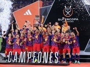 “Барселона” “Реал”ни мағлуб этиб, Суперкубокни қўлга киритди