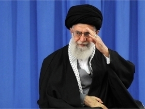 Хоманаий АҚШга таҳдид қилди 